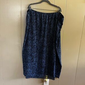 Flowy Navy Patterned Midi Skirt